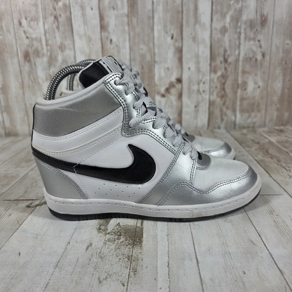 Nike Force Sky High Metallic Silver White Black Wedge 629746-100 Womens 7